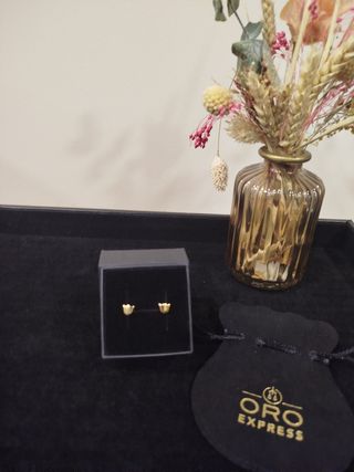 Pendientes oro tulipán de Tous 18k