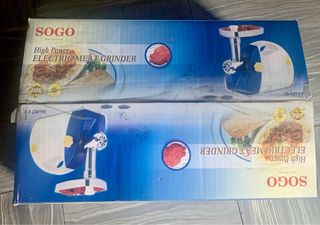Picadora trituradora eléctrica. Robot de cocina