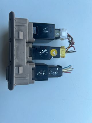 Botonera luz kia carnival 2009