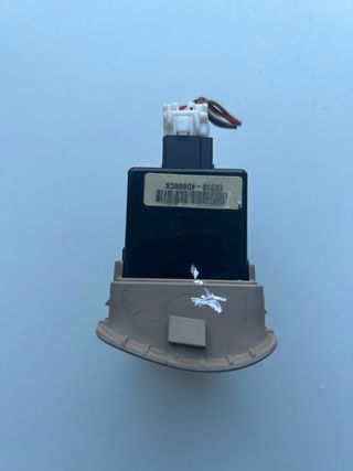 Botonera luz kia carnival 2009