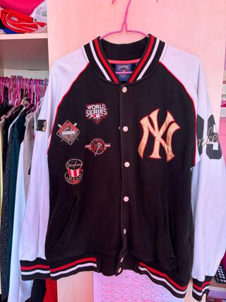 Chaqueta universitaria de los Yankees d
