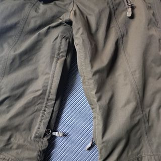 Pantalone sci verde con bretelle Decathlon