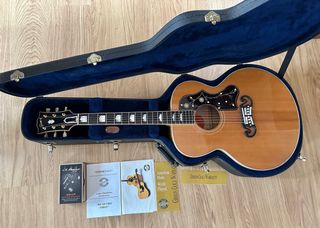 Gibson SJ 200 año 2001 Guitarra electroacústica