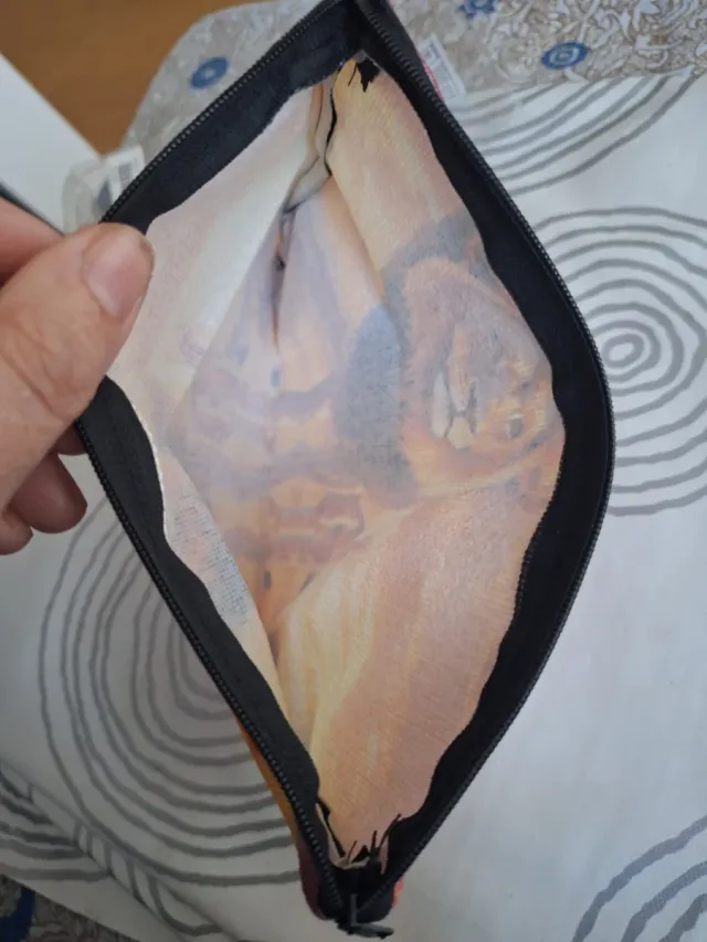 Neceser león atardecer