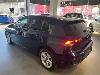 Volkswagen Golf 2021