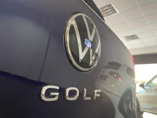 Volkswagen Golf 2021