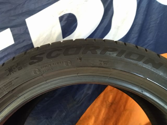 255 45 19 100V PIRELLI SCORPION