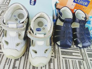 Due paia di scarpe Chicco n.20 in pelle 