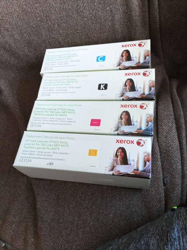 4 cartuchos tóner xerox