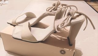 Sandalias de tacon alto GUESS
