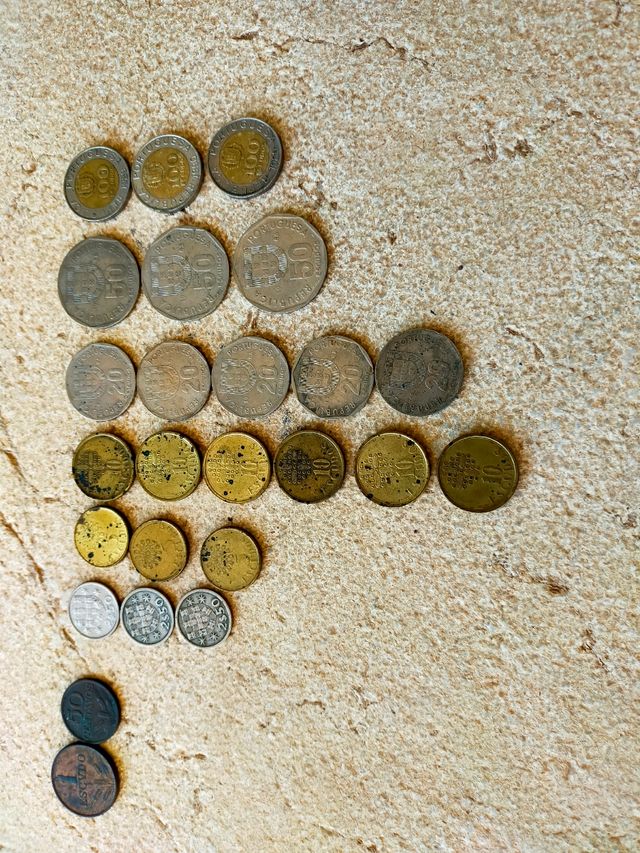 Lote 25 monedas de Portugal