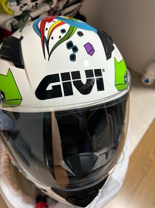 Casco niña GIVI