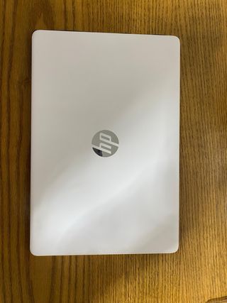 HP Laptop 15sfq5029ns