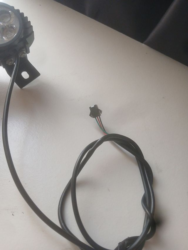 Luz con claxon patinete smartgyro