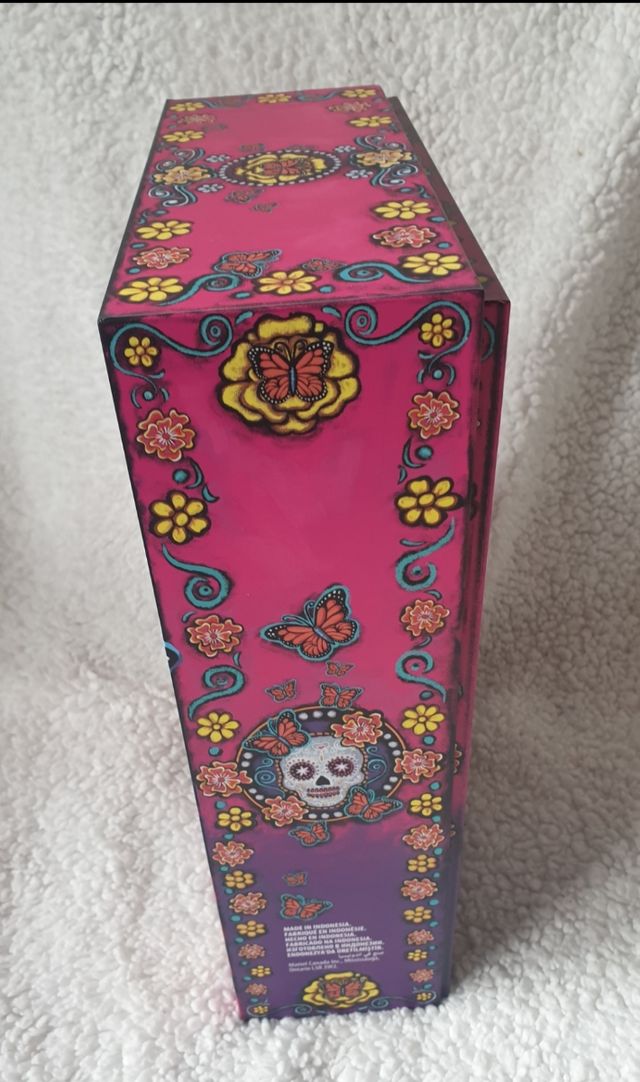 Barbie signature dia de los muertos