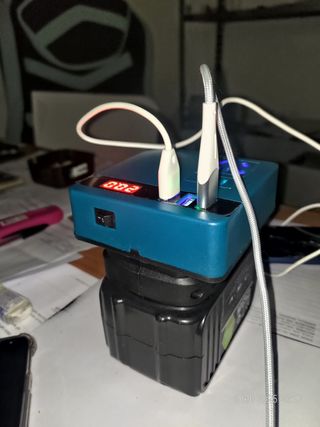 Powerbank powerstation inverter 21 volt 