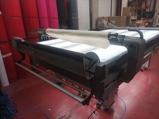 Mesa de trabajo vinilos