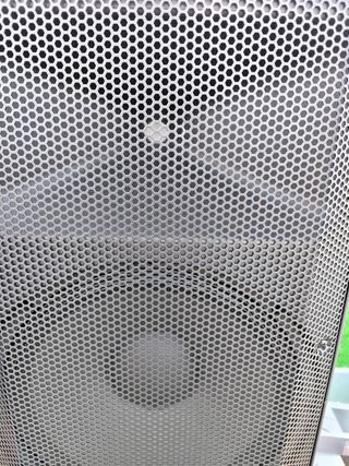 Altavox autoamplificado