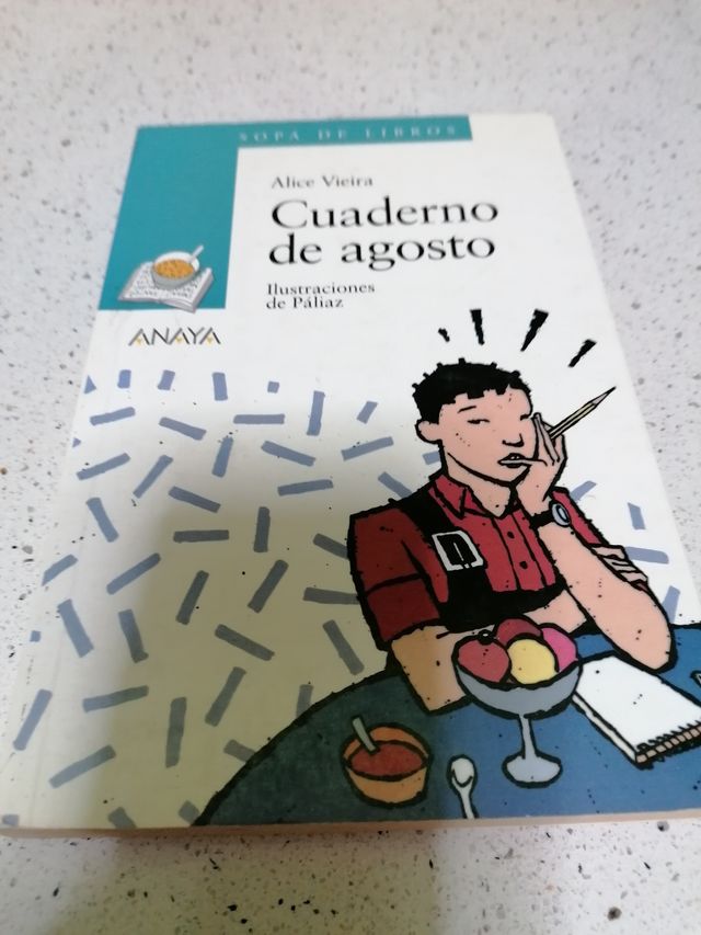 Cuaderno de agosto (Sopa de libros/Book Soup) (Spa