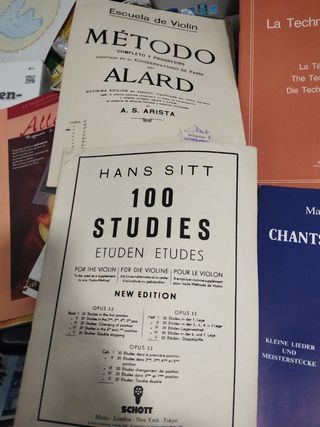 Lote 12 partituras violín métodos cd