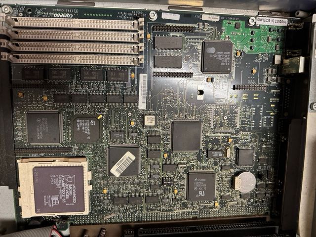 Retro pc compaq prolinea 4 66 466