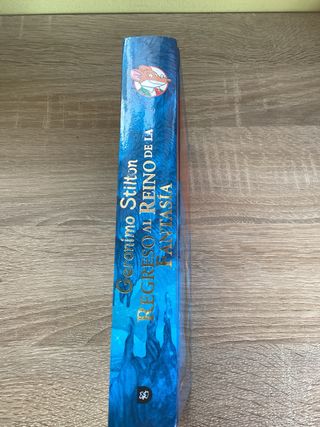 Regreso al Reino de la Fantasía:¡Libro con olores!