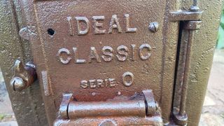 Caldera antigua de hierro marca Roca