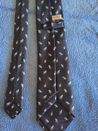 Corbata seda Bvlgari color azul marino estampada