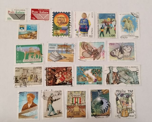 Lotto n.2 francobolli Italia usati 