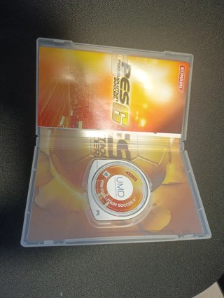 PSP - PRO EVOLUTION SOCCER 6
