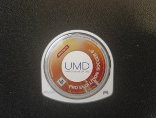 PSP - PRO EVOLUTION SOCCER 6