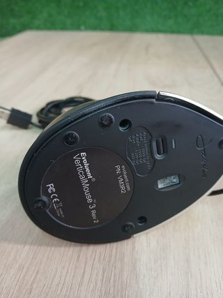 Evoluent VerticalMouse 3, Óptico, USB, 2600 DPI
