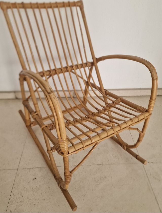 SEDIA DONDOLO PER BAMBINI