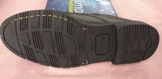 Zapatos clasicos con cordones