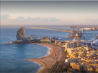 Bar en traspaso en Barceloneta c3