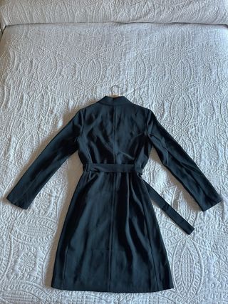 Vestido midi de manga larga de H&M