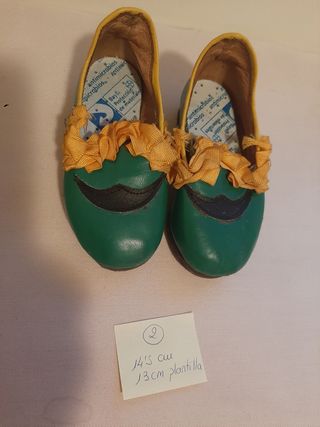 Zapatos fiestas moros fila Magenta