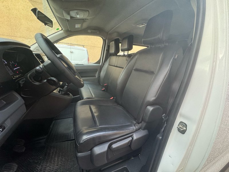 Opel Vivaro 2021, foto 4