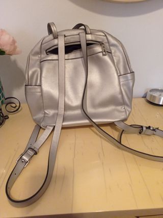 Bolso mochila plateado PARFOIS