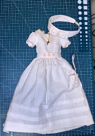 Vestido, bolsito y diadema muñeca Nancy Comunión