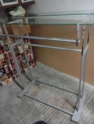 Estantería perchero local-comercio-negocio