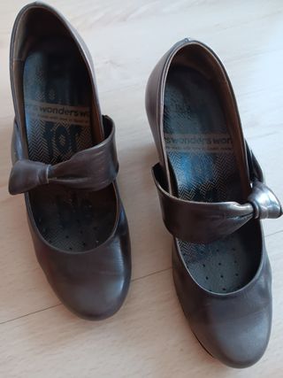 Zapatos Wonders