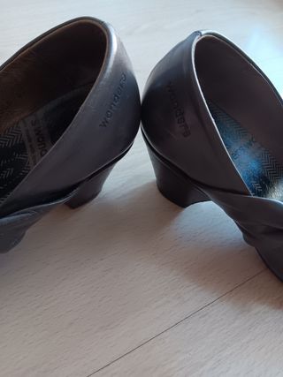 Zapatos Wonders