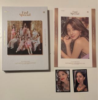 Twice “Feel special” con photocard
