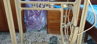 Maquina coser Alfa Vigorelli Magica