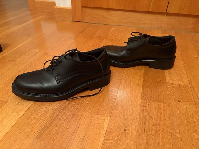 Zapatos nuevos magnun