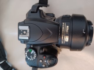 Camara nikon D3400
