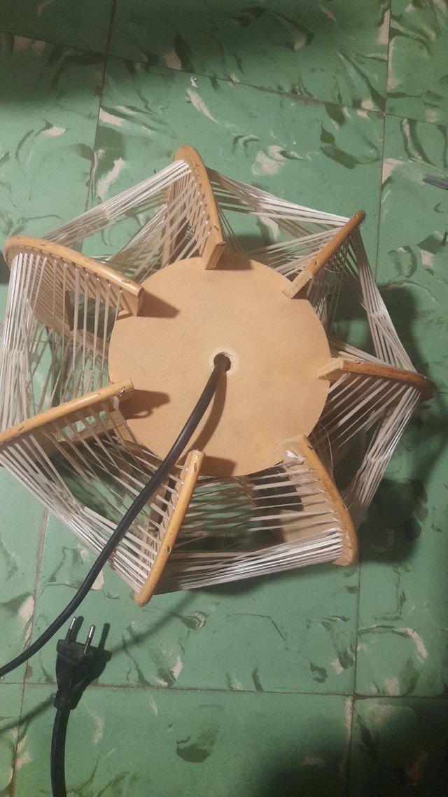 Lámpara rafia vinagre