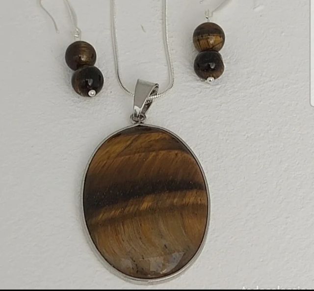 Conjunto de piedr natural de ojo de tigre