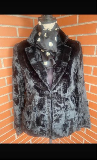 CHAQUETA TEXTURA TERCIOPELO